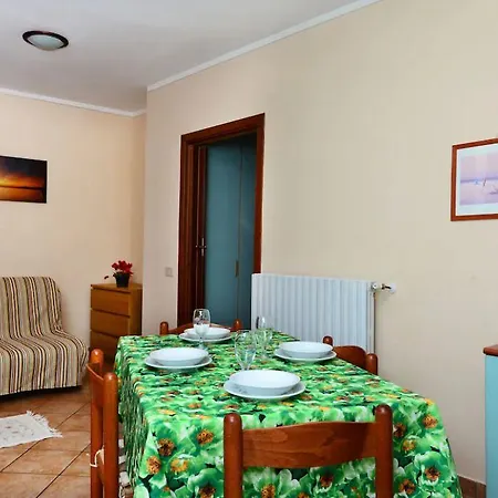 Apartamento La Grolla Del Garda - Giada